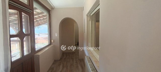 Eladó családi ház, Dömsödön 42.5 M Ft, 1+3 szobás