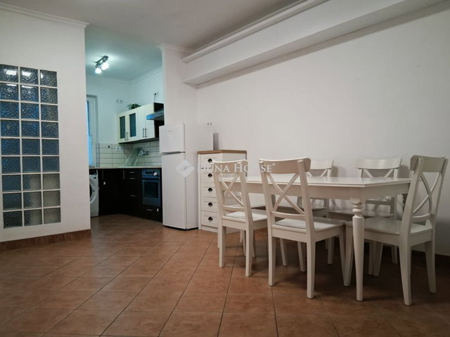 Eladó téglalakás, Siófokon 56 M Ft, 2 szobás