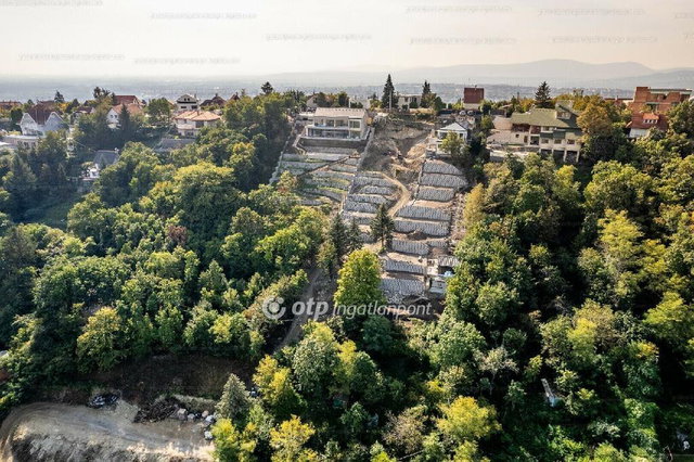 Eladó telek, Szentendrén 49.9 M Ft / költözzbe.hu
