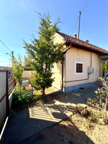Eladó családi ház, Tégláson 26.9 M Ft, 2 szobás