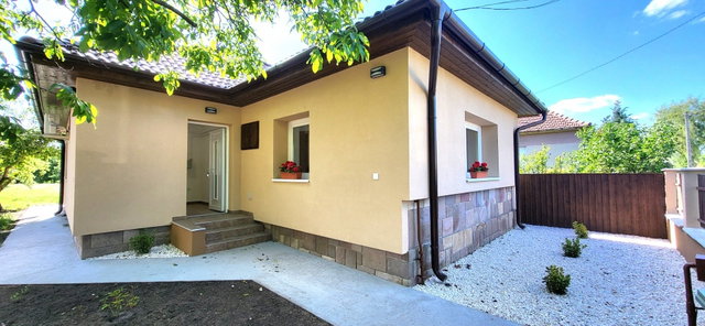 Eladó családi ház, Jászárokszálláson, Örsi úton 48 M Ft