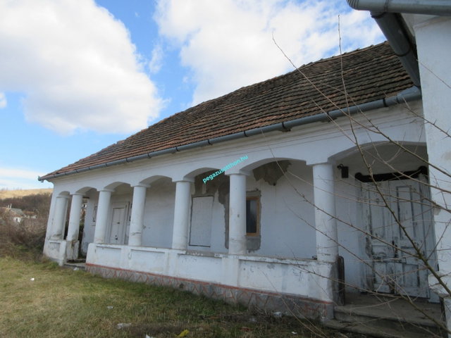 Eladó családi ház, Zádorfalván 11.35 M Ft, 3 szobás