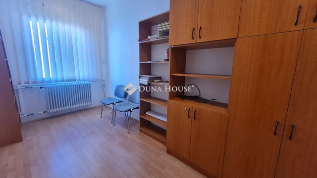 Kiadó iroda, Zalaegerszegen, Alsóerdei úton 21 E Ft / hó