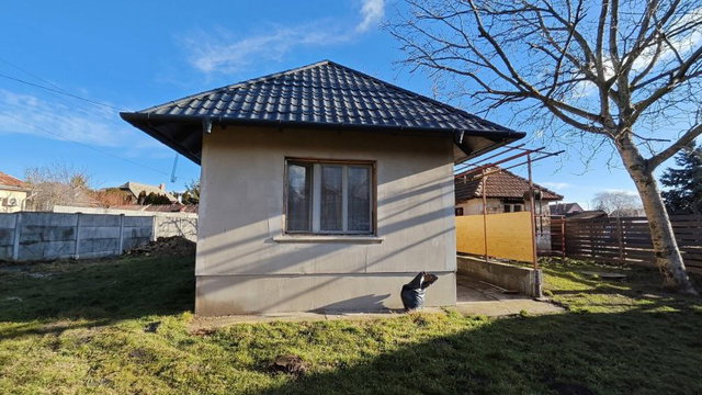 Eladó családi ház, Pilisen 39 M Ft, 3 szobás