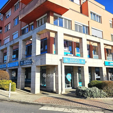 Eladó üzlethelyiség, Érden 110 M Ft / költözzbe.hu