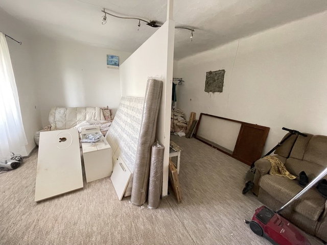 Eladó családi ház, Pakson 29.9 M Ft, 3 szobás