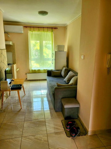 Kiadó téglalakás, albérlet, Debrecenben 260 E Ft / hó, 3 szobás