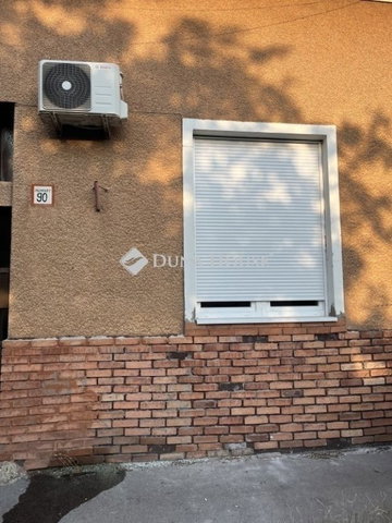 Eladó téglalakás, Budapesten, XV. kerületben 39.9 M Ft, 1 szobás