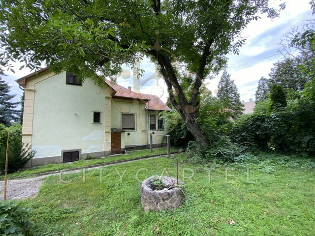 Eladó nyaraló, Fonyódon 115 M Ft, 6 szobás