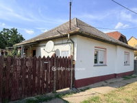 Eladó családi ház, Hajdúszoboszlón 59 M Ft, 2 szobás