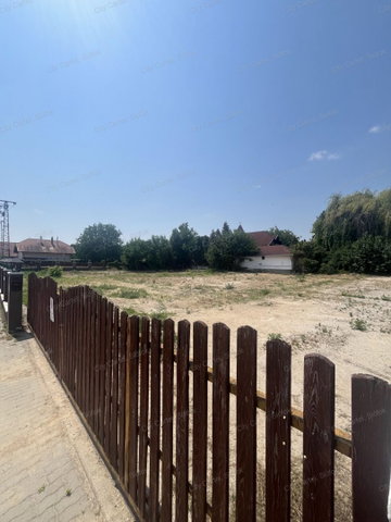 Eladó telek, Kőröshegyen 45 M Ft / költözzbe.hu
