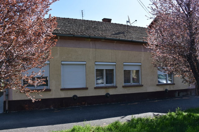 Eladó családi ház, Törökszentmiklóson 22 M Ft, 2+1 szobás