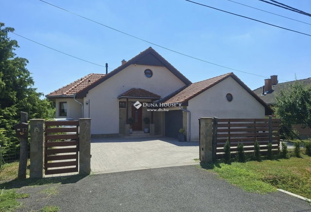 Eladó családi ház, Zalaegerszegen, Liget utcában 139 M Ft