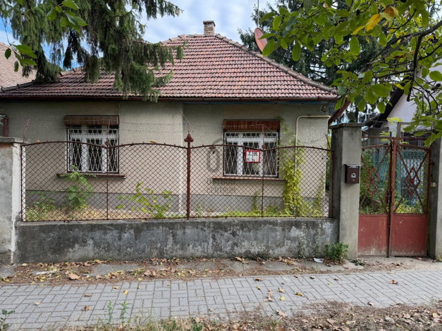 Eladó családi ház, Budapesten, XVI. kerületben 89 M Ft, 4 szobás