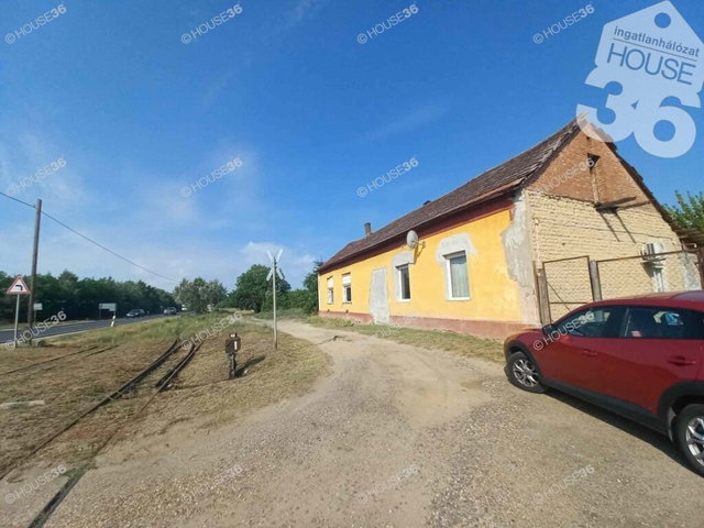 Eladó mezogazdasagi ingatlan, Helvécián 36 M Ft, 3 szobás