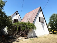 Eladó nyaraló, Balatonszárszón 44 M Ft, 4 szobás