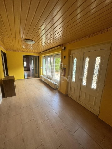 Eladó családi ház, Dunaszekcsőn 16 M Ft, 4 szobás