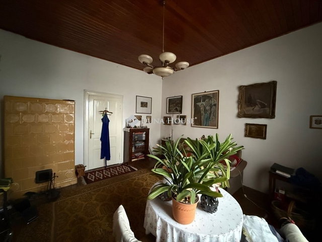 Eladó családi ház, Sopronban 145 M Ft, 3 szobás