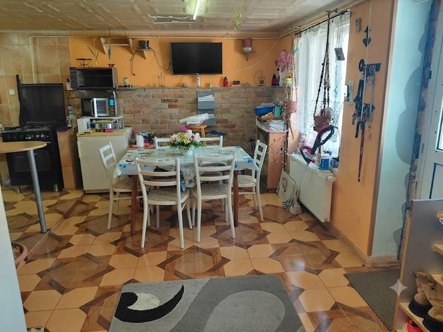 Eladó családi ház, Ászáron 29.9 M Ft, 3 szobás