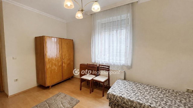 Eladó téglalakás, Egerben 59 M Ft, 2 szobás