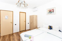 Eladó hotel, Abaligeten 139 M Ft, 8 szobás / költözzbe.hu