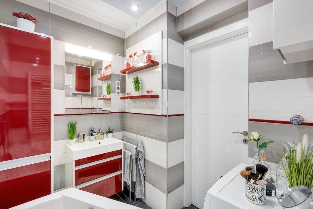 3 bed · 75m² · 132.000.000 ft