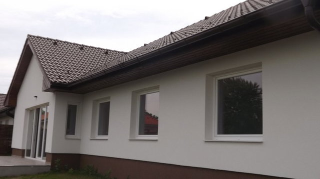 Eladó családi ház, Albertirsán 104 M Ft, 5 szobás
