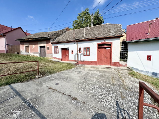 Eladó ipari ingatlan, Szekszárdon 21 M Ft / költözzbe.hu