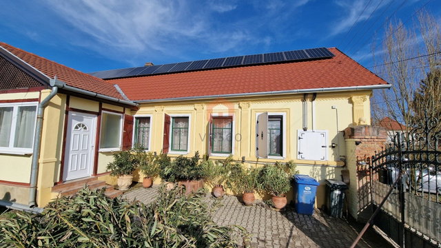 Eladó családi ház, Görcsönyben 72 M Ft, 4 szobás