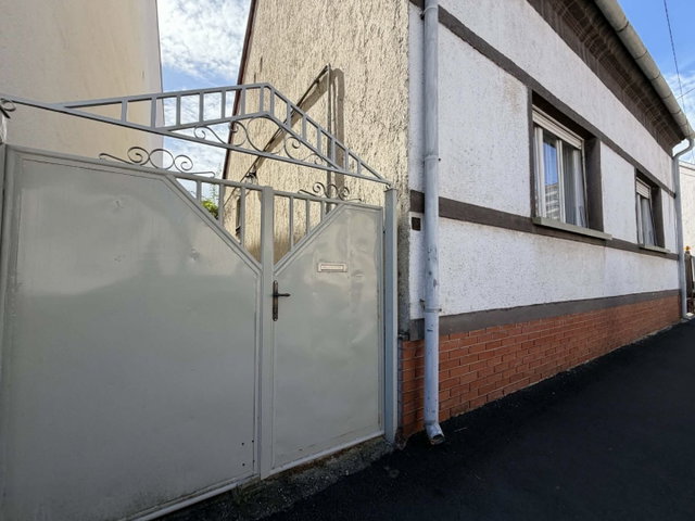 Eladó családi ház, Zalaegerszegen 54.9 M Ft, 2+1 szobás