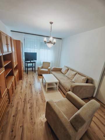 Kiadó panellakás, albérlet, Szegeden 200 E Ft / hó, 2+1 szobás