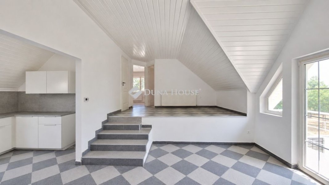 4 hálószoba · 115 m² · 74.900.000 Ft