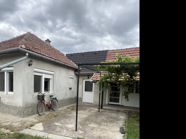 Eladó családi ház, Dobozon 29.9 M Ft, 2+1 szobás