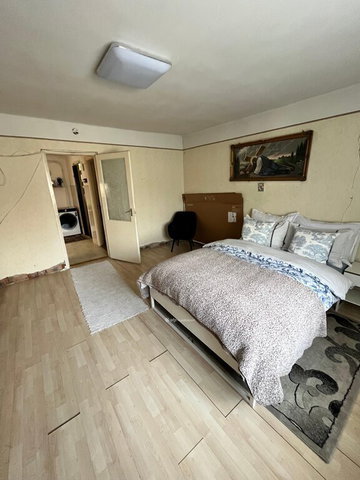 Eladó családi ház, Pusztaszabolcson 32 M Ft, 2 szobás