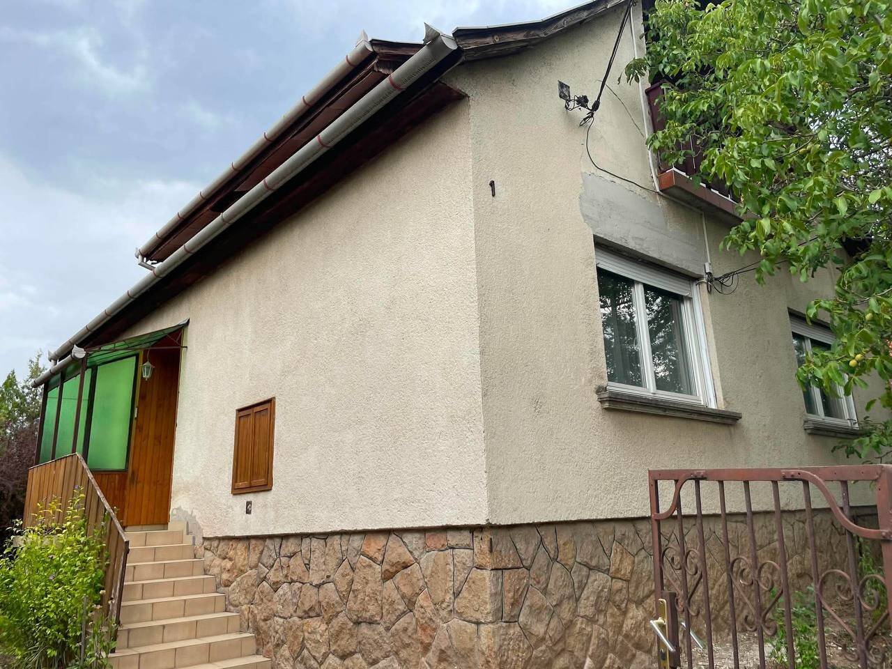 4 hálószoba · 160 m² · 99.900.000 Ft
