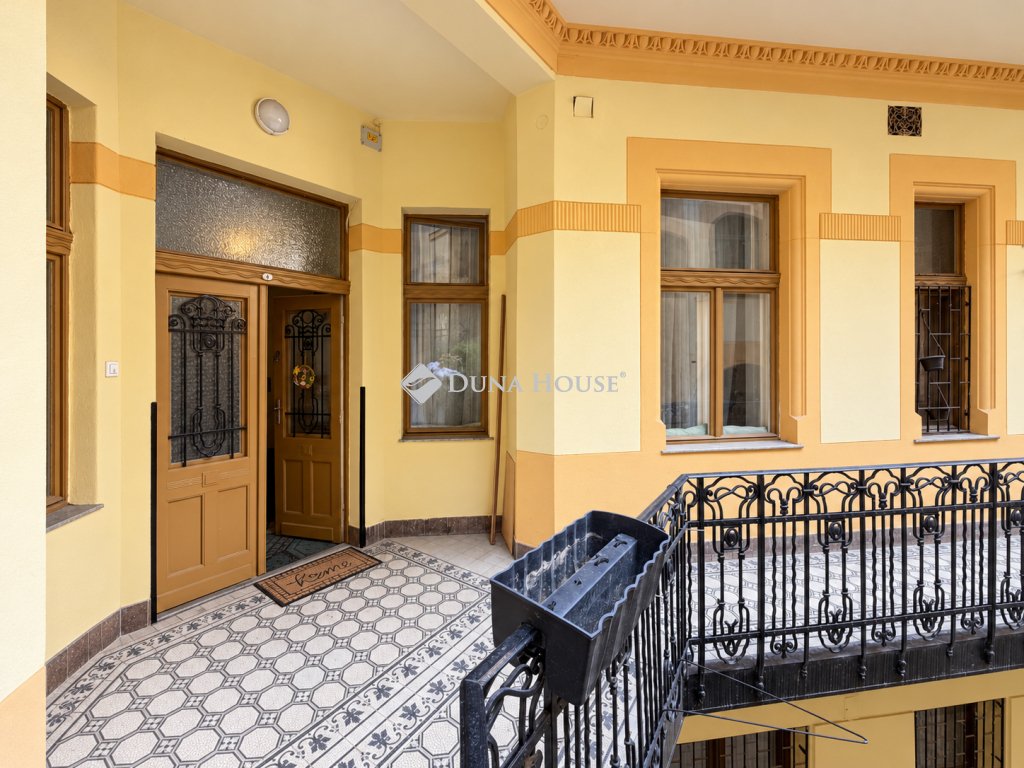 Lakás · 3 hálószoba · 109 m² · 109.000.000 Ft