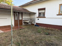 Eladó családi ház, Besenyszögön 24 M Ft, 2 szobás