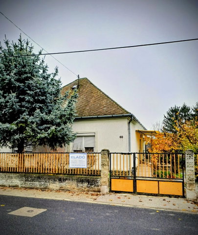 Eladó családi ház, Győrött 88 M Ft, 2+1 szobás
