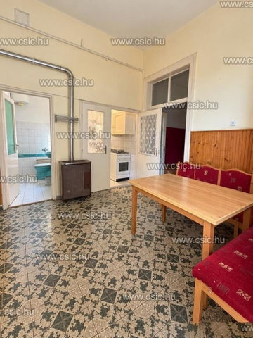 Eladó sorház, Budapesten, XVII. kerületben 75 M Ft, 2 szobás