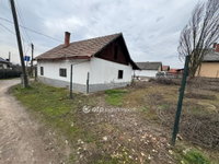 Eladó családi ház, Tiszafüreden 88 M Ft, 2 szobás