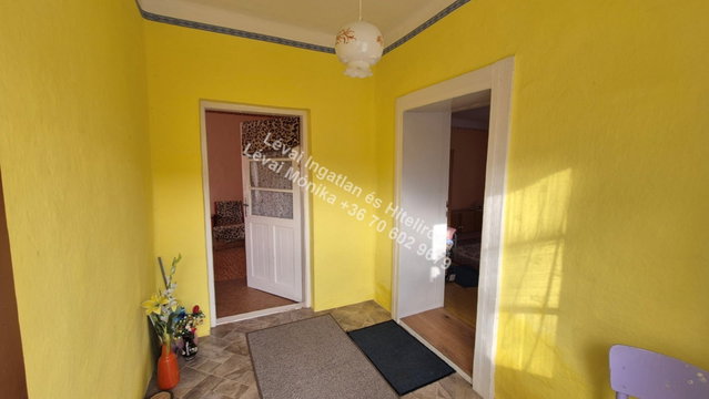Eladó családi ház, Újkígyóson 9.9 M Ft, 2 szobás