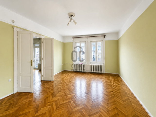 Eladó téglalakás, Budapesten, II. kerületben, Káplár utcában