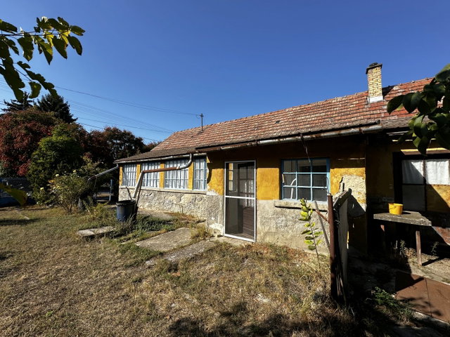 Eladó családi ház, Rácalmáson 23 M Ft, 1+1 szobás