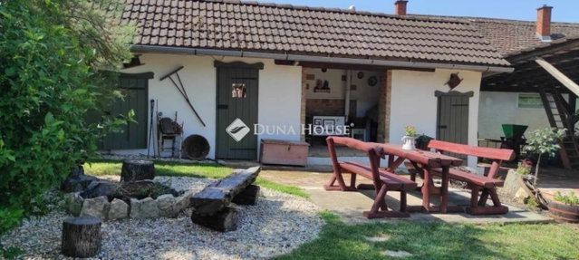 Eladó családi ház, Monyoródon 79 M Ft, 3 szobás