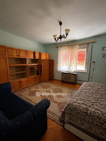 Eladó családi ház, Püspökladányban 30 M Ft, 2+1 szobás