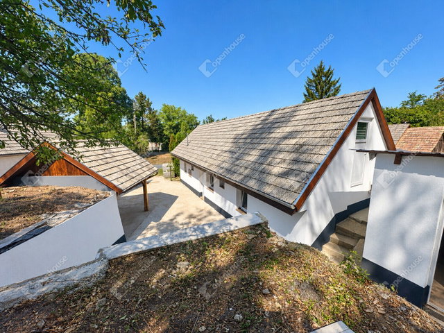 Eladó családi ház, Gánton 49.9 M Ft, 2 szobás