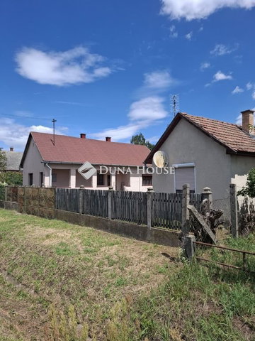 Eladó családi ház, Fülöpön 11.9 M Ft, 4 szobás