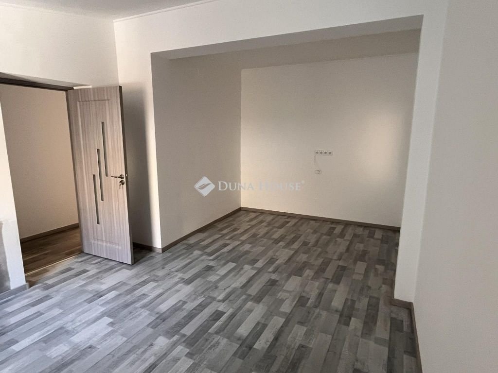 3 bed · 90m² · 58.500.000 ft
