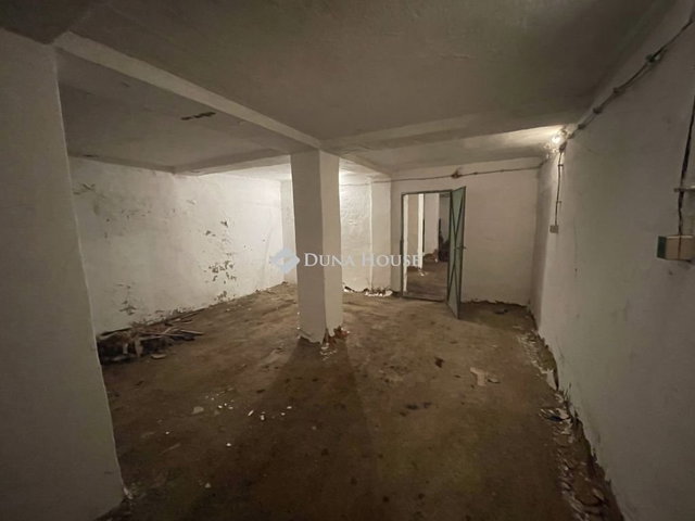 Eladó ipari ingatlan, Szombathelyen 9.9 M Ft / költözzbe.hu