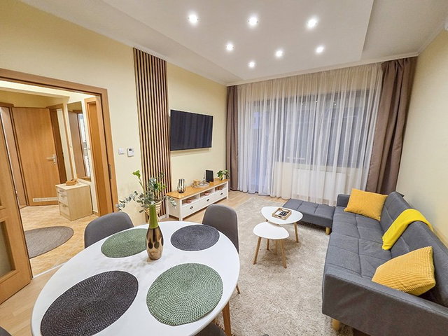 Kiadó téglalakás, albérlet, Debrecenben 220 E Ft / hó, 2 szobás